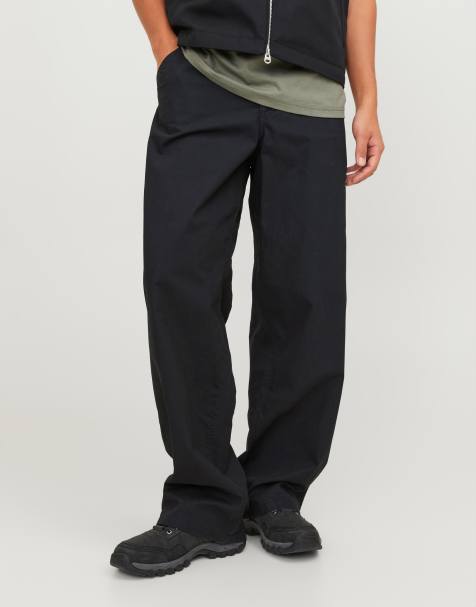 Jack & Jones wide fit carpenter pants in black - view 1
