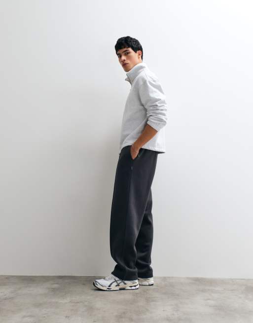 Jack & Jones wide leg sweatpants with pintuck in charcoal gray, 2 of 5