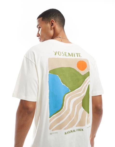 Jack & Jones – Yosemite – Naturvit t-shirt i oversize med tryck baktill - view 1