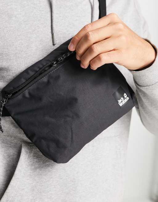 Jack wolfskin shop pouch bag