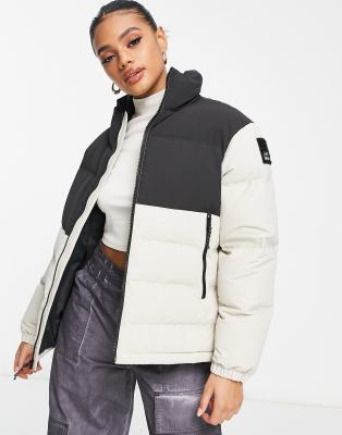 Jack Wolfskin Alex down puffer jacket in white - ASOS Price Checker