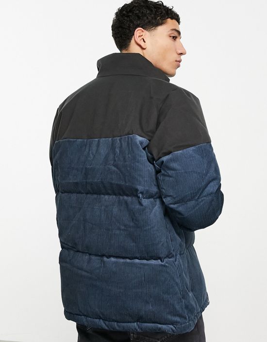 https://images.asos-media.com/products/jack-wolfskin-corduroy-jacket-in-navy/200797433-4?$n_550w$&wid=550&fit=constrain