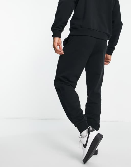 Jack Wolfskin Essential sweat joggers in black ASOS