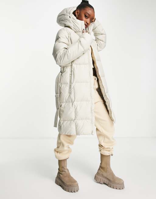 Jack Wolfskin Frozen Lake long puffer coat in light grey ASOS