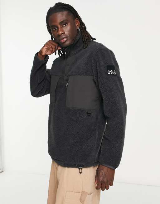 Jack Wolfskin – Pank – Czarny polar o długim włosiu z zapięciem na zatrzaski pod szyją