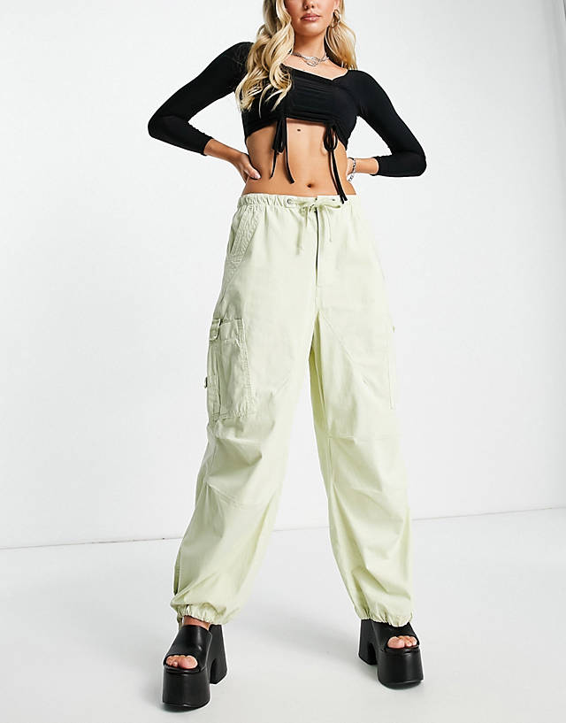 Jaded London - low waist parachute cargo trousers in sage