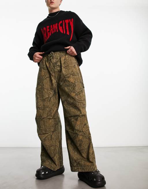 Jaded London realtree camo parachute pants in green