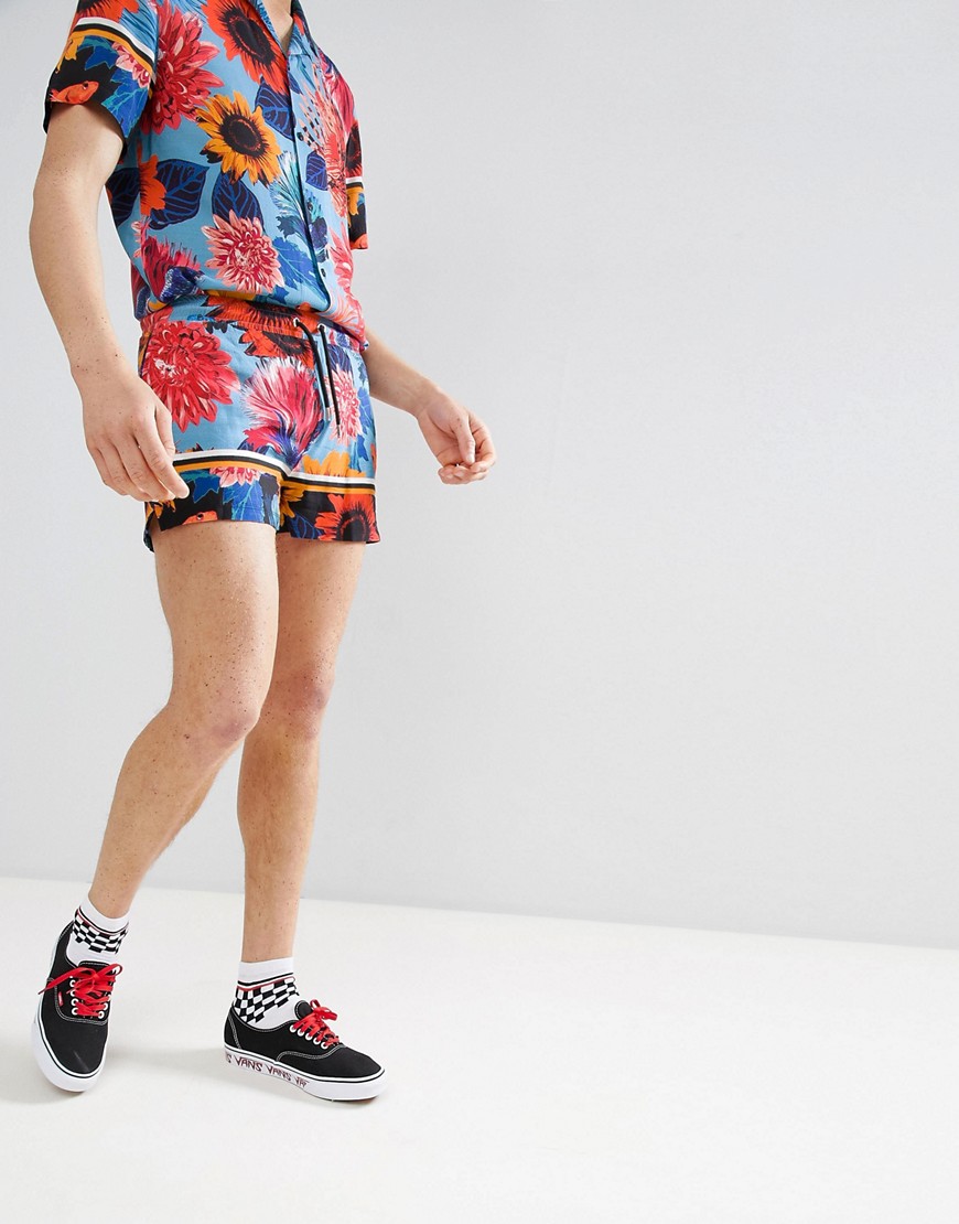 shorts in fish and floral print-Blues