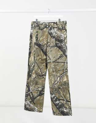 camo pants skater