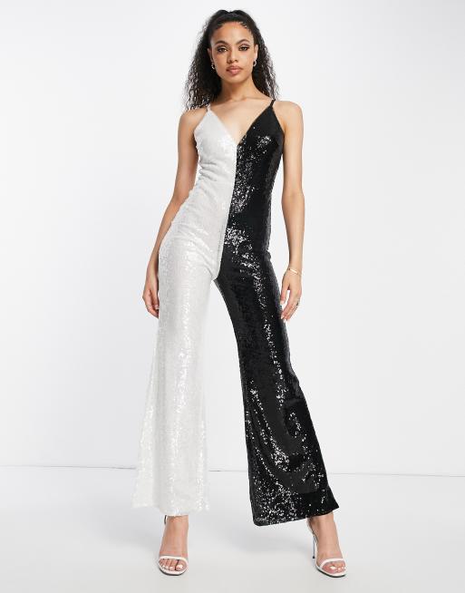 Jaded Rose - Diepuitgesneden flare-jumpsuit met cami-bandjes en contrasterende lovertjes in jaren 70-stijl