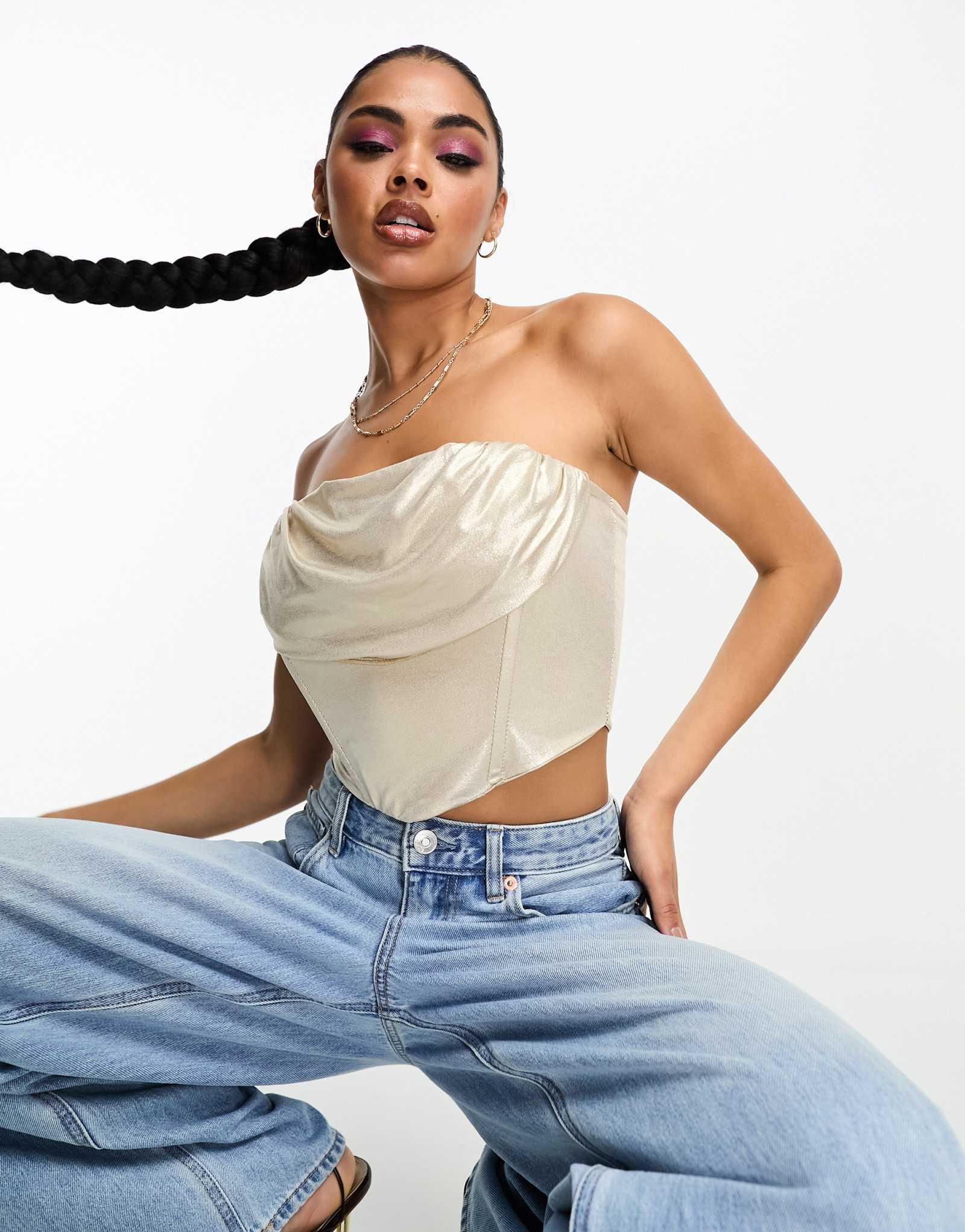 Приталенный розовый корсет с металлическим верхом цвета шампанского