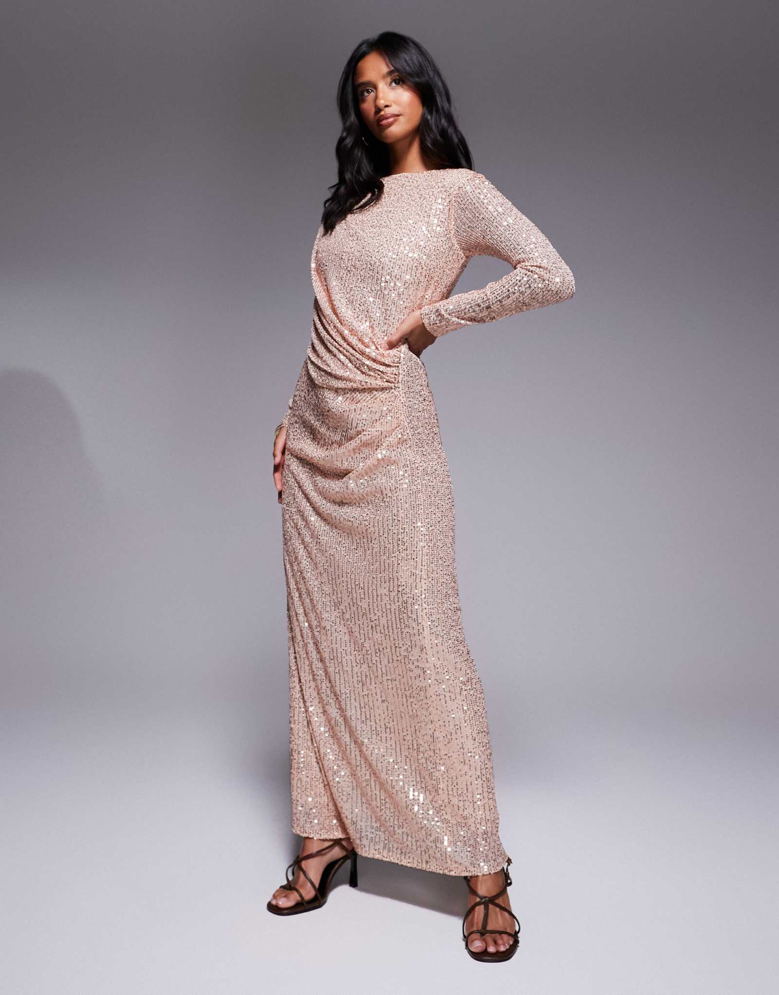 Скромное макси-платье Jaded Rose Petite с блестками и золотистыми рюшами