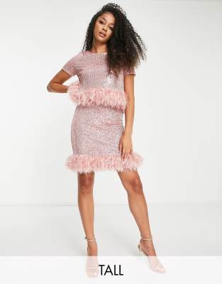 Jaded Rose Tall - Mini-jupe d'ensemble à sequins avec bordures en plumes synthétiques - Rose