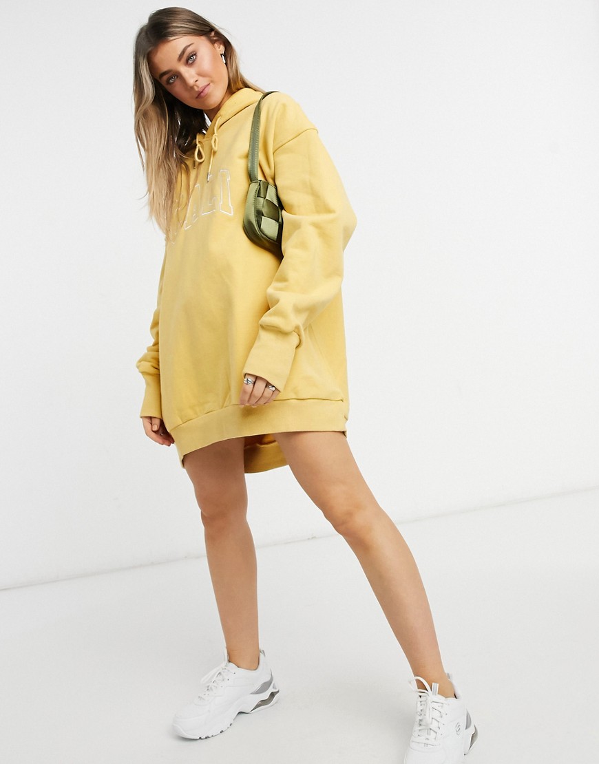 Jagger & Stone extreme oversized hoodie dress with cali print-Yellow