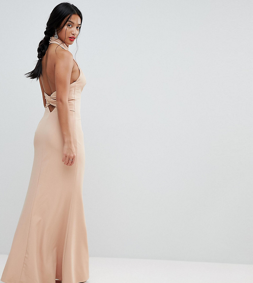 Jarlo Petite - Hoogsluitende lange jurk met blote rug en drapeereffect-Roze