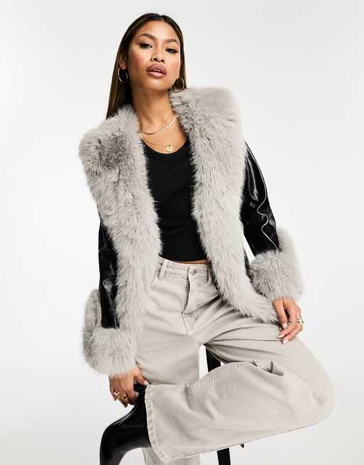 Jayely - Giacca allacciata in vita in pelle sintetica nera multicolore con finiture