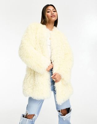 Jayley faux fur shaggy mid coat in cream