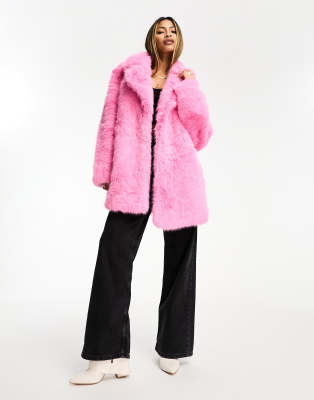 Jayley faux fur short coat in bubblegum pink