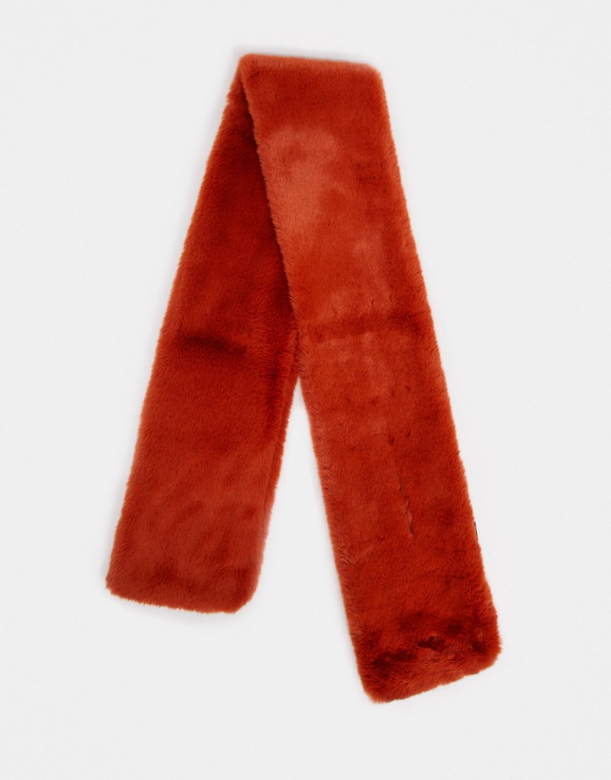 Jayley - Rustfarvet tørklæde i imiteret pels-Rød