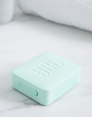 jbl go 2 speaker in mint