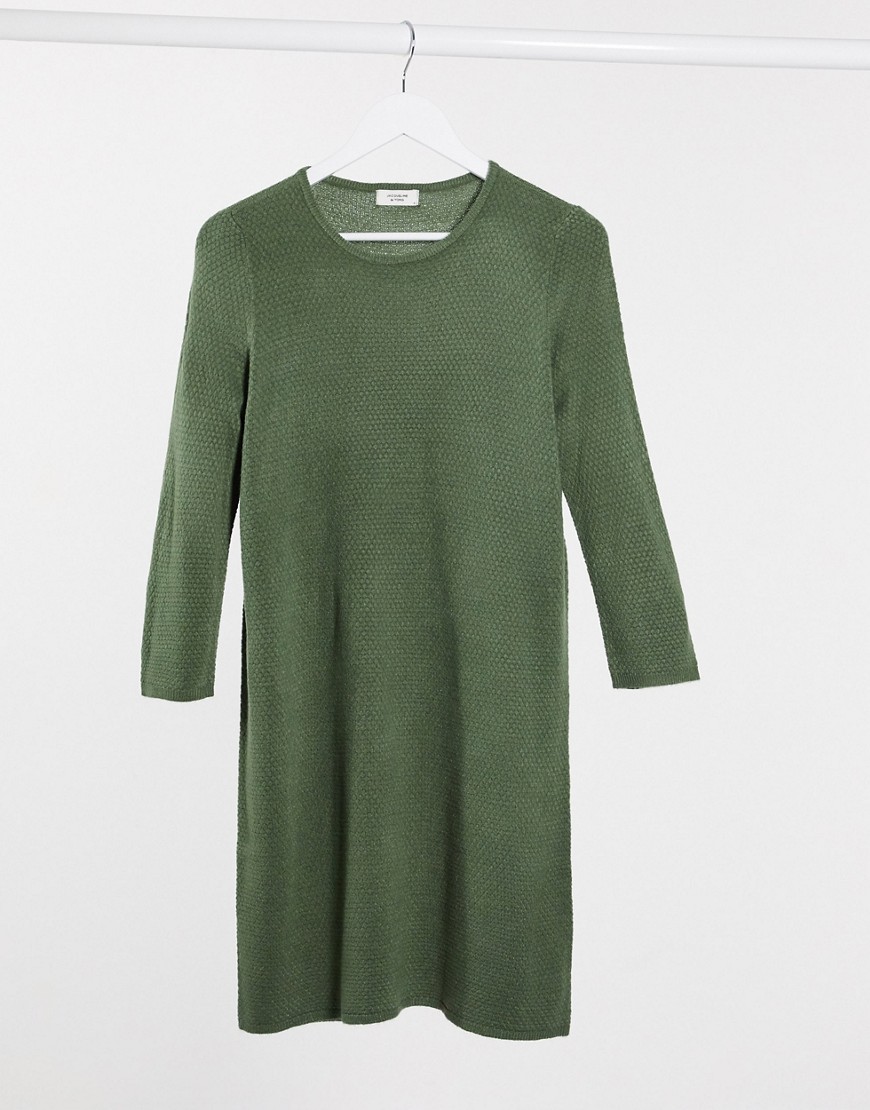 JDY 3/4 sleeve knitted midi sweater dress in dark green