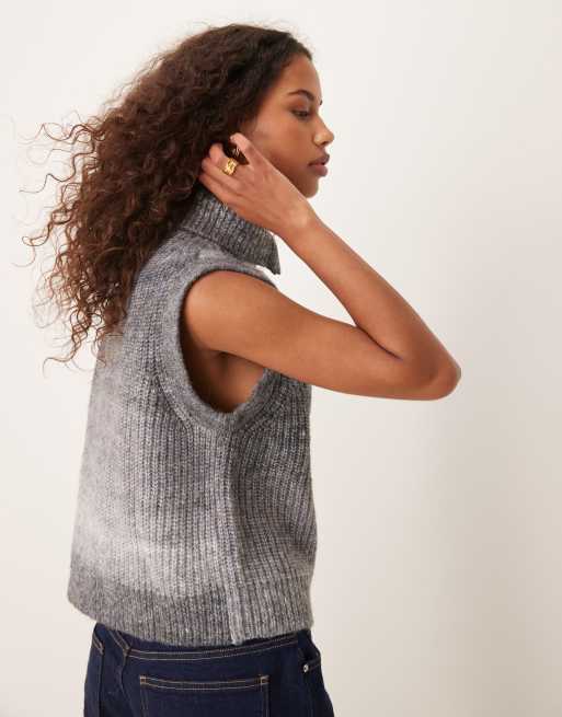 【新品未使用】Heve tinker knit vest gray Grey tecno twill wool padded vest | Corneliani