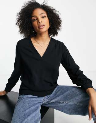 JDY aros v neck shirt in black