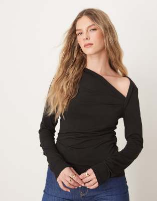 asymmetric neck slinky long sleeve top in black