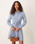 [JDY] JDY belted denim mini dress in light wash blue M Light blue