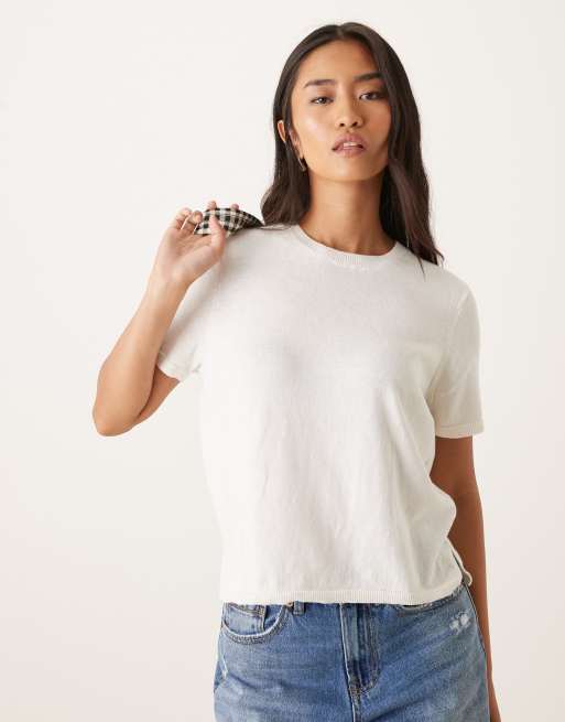 JDY – Beżowy T-shirt z dzianiny