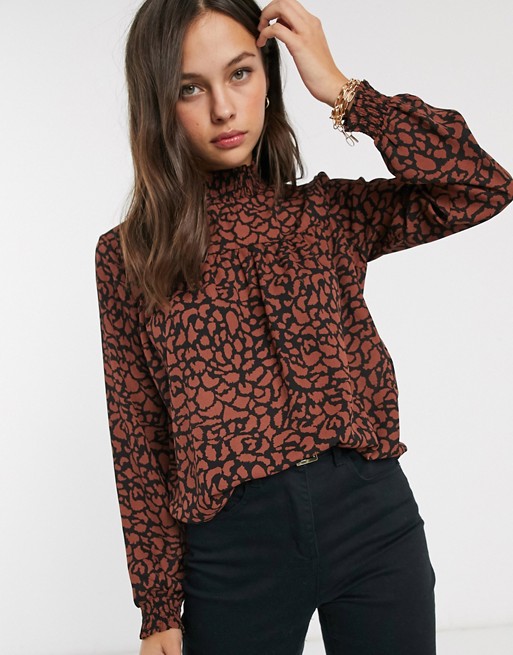 JDY blouse with high neck in mixed print