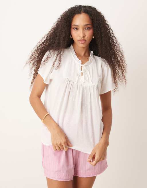 JDY - Blusa bianca con dettagli in pizzo