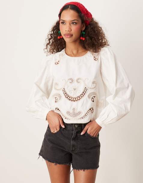 JDY – Bluse in Weiß mit Häkeldetail - view 1