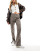 Thumbnail 1 van 5