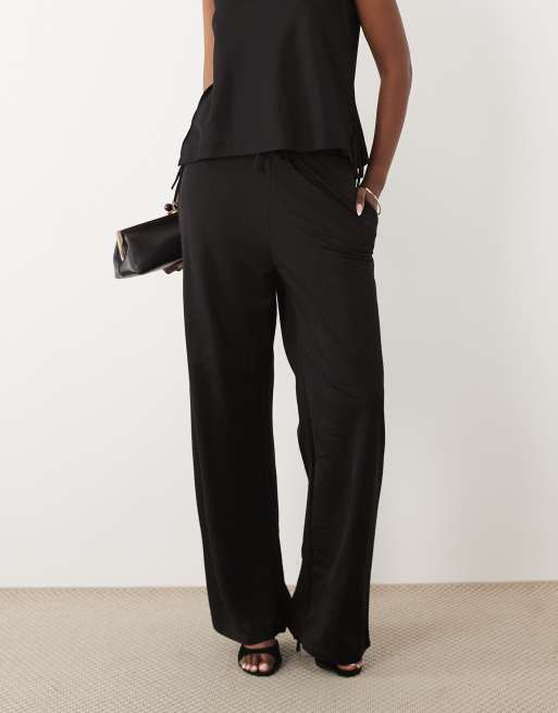 JDY - Broek met wijde pijpen in zwart, deel van co-ord set, 2 van 5