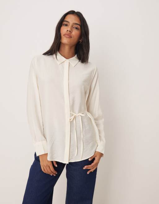 JDY - Camicia bianca con allacciatura laterale