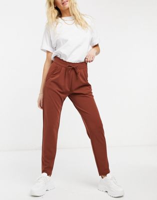 JDY Catia fold up tailored slim trouser in cherry mahogany - ASOS Price Checker