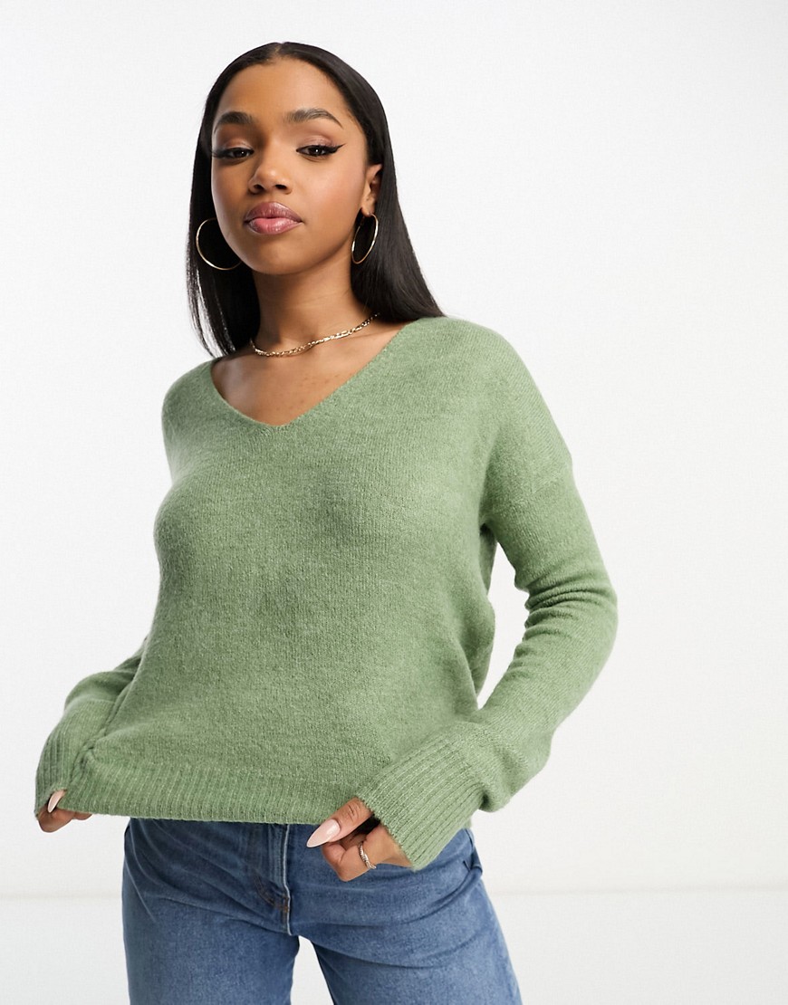 JDY charly v neck fine knit sweater in green