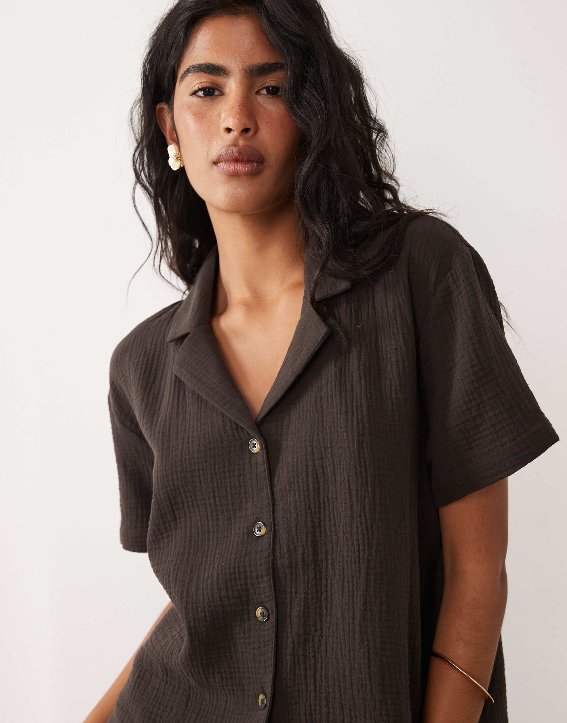 jdy cheesecloth shirt in chocolate brown - part of a set