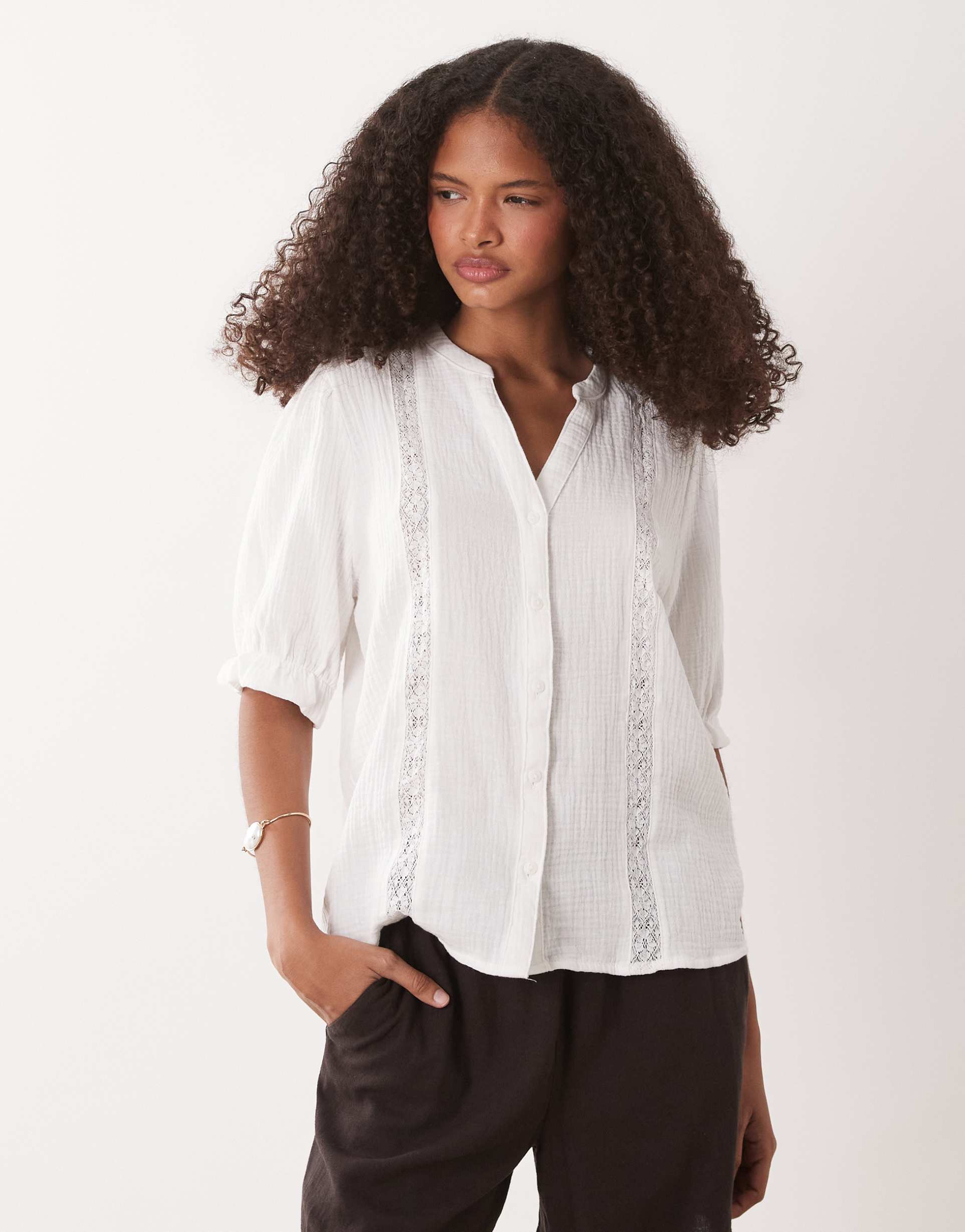 jdy cheesecloth shirt with lace striped detail in white