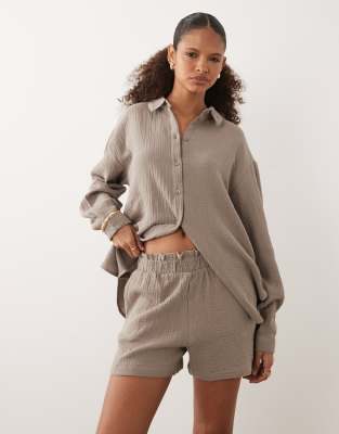 JDY cheesecloth shorts co-ord in light brown