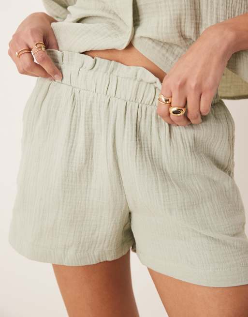 JDY cheesecloth shorts co-ord in sage, 2 of 5