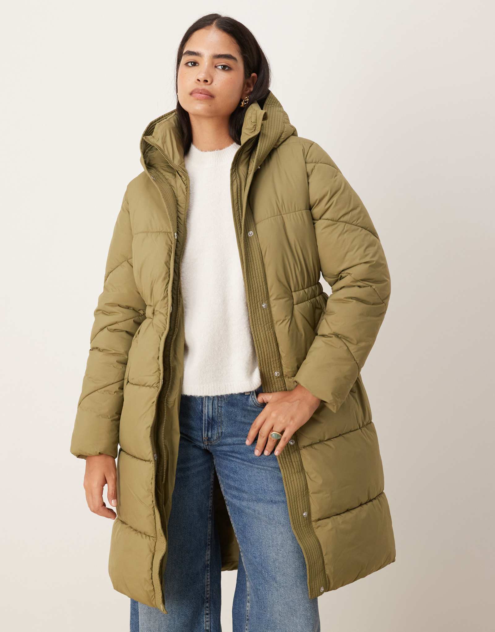 Удлиненный пуховик JDY с завышенной талией зеленого цвета