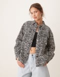 [JDY] JDY cotton twill shacket in zebra print-White XS WHITE
