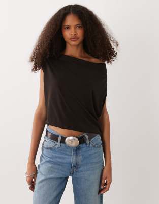 Jdy Cowl Neck Top In Brown