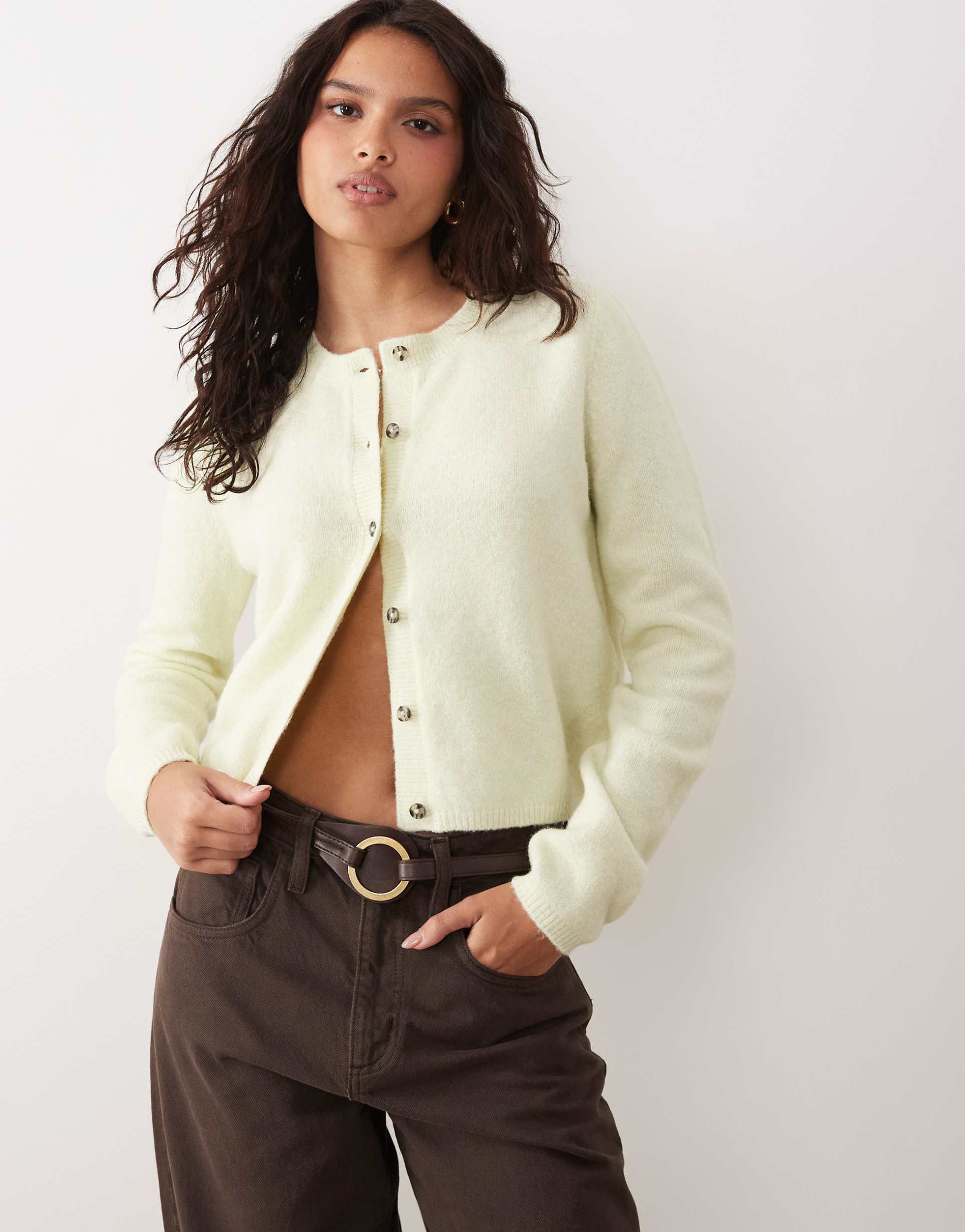 jdy crew neck cardigan with wool in light yellow