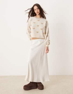 JDY JDY crew neck heart knitted jumper in beige-Neutral