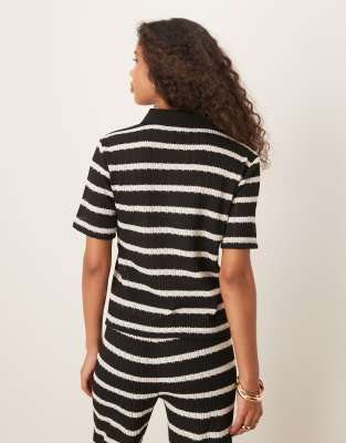 JDY crochet polo in black & white stripes - part of a set