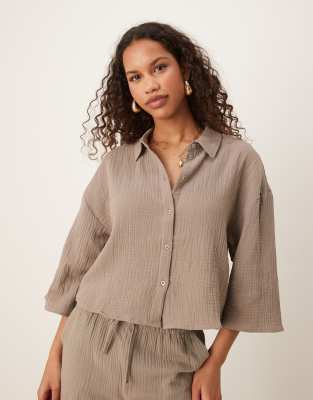 JDY cropped cheesecloth shirt co-ord in light brown