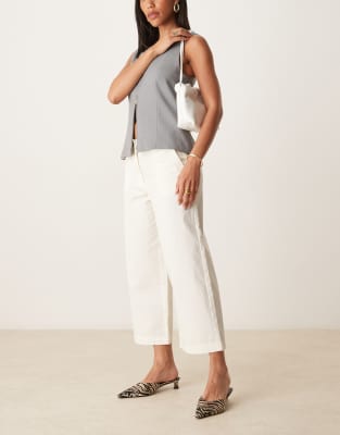 JDY - Cropped-Hose in Weiß mit weitem Bein